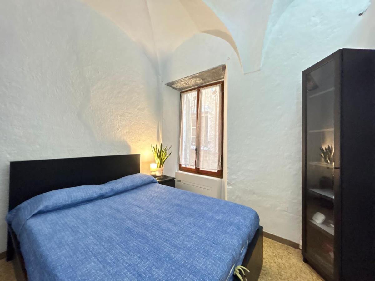 La Finestra Sul Borgo Bed & Breakfast Cervo Exterior photo