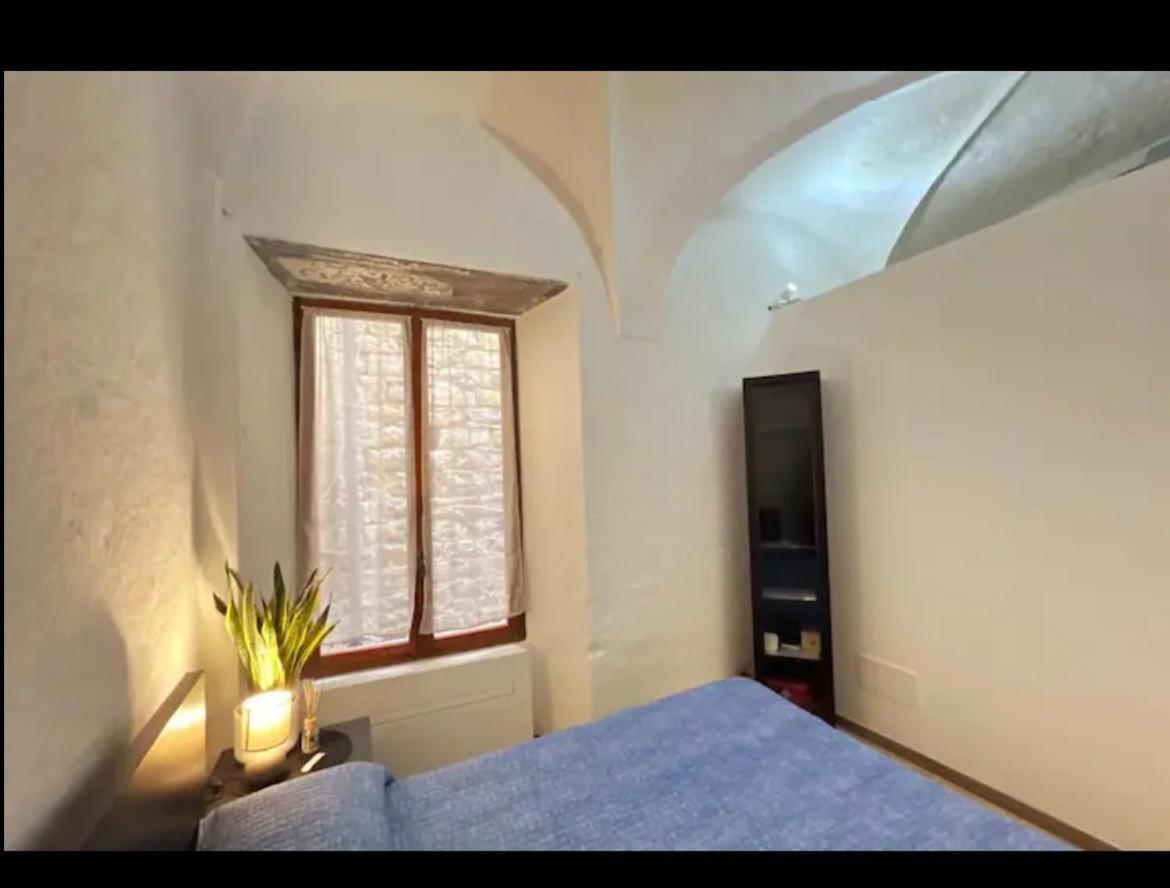 La Finestra Sul Borgo Bed & Breakfast Cervo Exterior photo