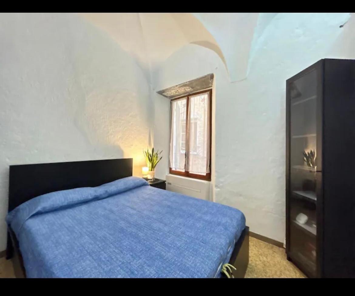 La Finestra Sul Borgo Bed & Breakfast Cervo Exterior photo